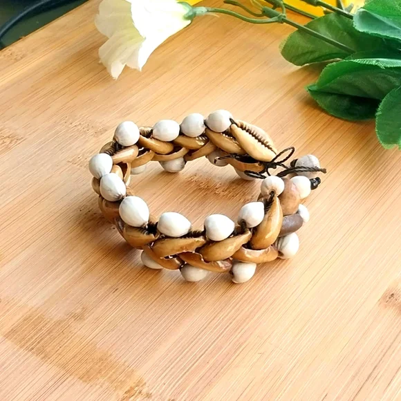 1PC Beautiful Woven Cowrie Shell Beaded Bracelet - Picture 9 of 11